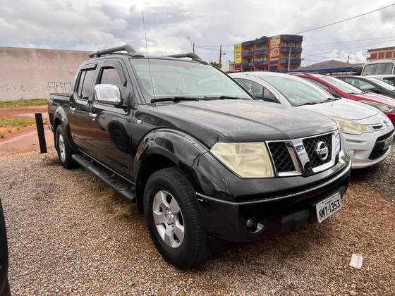 NISSAN FRONTIER 2.5 LE 4X4 CD TURBO ELETRONIC DIESEL 4P AUTOMÁTICO